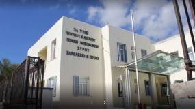 Οι εργαζόμενοι του Νοσοκομείου Σύρου καταγγέλλουν το κλείσιμο του Παθολογοανατομικού εργαστηρίου