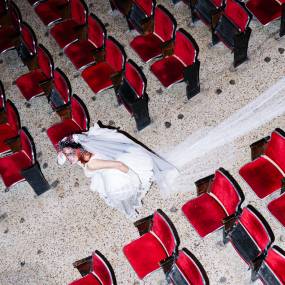 “Katadiki” Νέο Single και music video από τη VASSIŁINA | Όλα είναι καταδικασμένα μπροστά στη δύναμη της συλλογικότητας