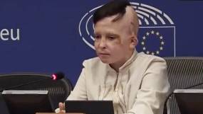 Συγκλόνισε το Ευρωκοινοβούλιο 11χρονος Ουκρανός πολυεγκαυματίας