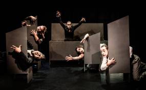 «NOMSFERATU» / Η πιο διάσημη και εμβληματική ιστορία του Δράκουλα, σε μια μοναδική θεατρική σύλληψη και σκηνοθεσία του Johnny O. / Πρεμιέρα 6 Νοεμβρίου