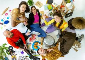 "ΤΟ ΓΕΓΟΝΟΣ" ΣΤΟ BLUEBOX CREATIVE STUDIO || ΠΡΕΜΙΕΡΑ 9 ΜΑΪΟΥ