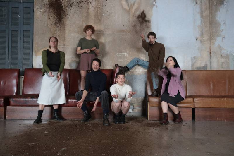 "Στο εσωτερικό του Maurice Maeterlinck" | Σκην.: Ελένη Παργινού | Bios | Πρεμιέρα: Πέμπτη 5 Φεβρουαρίου στις 21.00