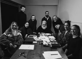 «Το Χελιδόνι» του Γκιλιέμ Κλούα σε σκηνοθεσία Γιάννη Αναστασάκη | Ένα σύγχρονο κοινωνικό δράμα | Από Δευτέρα 20 Απριλίου στο Θέατρο ΕΛΕΡ