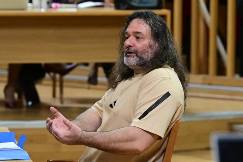 Δίκη Χρυσής Αυγής: «Ταλαίπωρος άνθρωπος ο Ρουπακιάς», λέει ο Λαγός