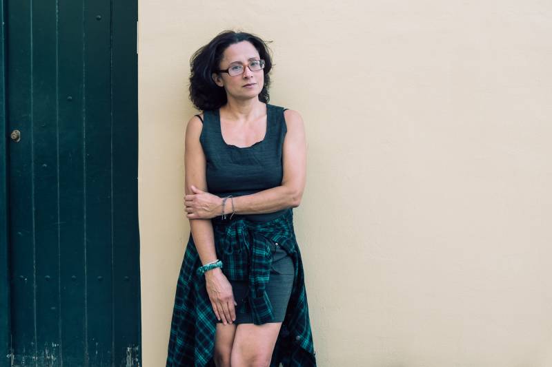 STUDIO NAMA | ΘΕΑΤΡΟ ΕΠΙ ΚΟΛΩΝΩ | Έναρξη μαθημάτων: «Υποκριτική σε Κείμενα In Progress: Ένα δράμα, μια κωμωδία» για ηθοποιούς, σε συνεργασία με νέους συγγραφείς με την Πέπη Μοσχοβάκου