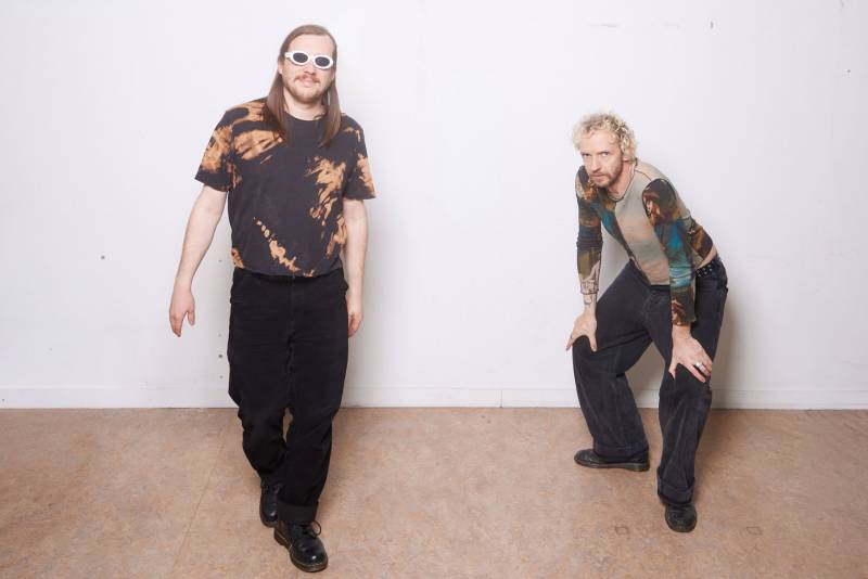 Οι Ambassade έρχονται σε Αθήνα και Θεσσαλονίκη