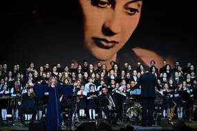 "ΣΟΦΙΑ ΒΕΜΠΟ - Η ΦΩΝΗ ΠΟΥ ΝΙΚΗΣΕ ΤΟΝ ΦΑΣΙΣΜΟ" - ΚΥΚΛΟΦΟΡΗΣΕ Η ΖΩΝΤΑΝΗ ΗΧΟΓΡΑΦΗΣΗ ΤΗΣ ΣΥΝΑΥΛΙΑΣ ΣΤΙΣ ΨΗΦΙΑΚΕΣ ΜΟΥΣΙΚΕΣ ΠΛΑΤΦΟΡΜΕΣ