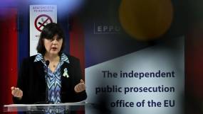 Ράπισμα Κοβέσι σε Ελλάδα: Μπλοκάρονται οι έρευνες για τα Τέμπη από νόμους που προστατεύουν πολιτικούς