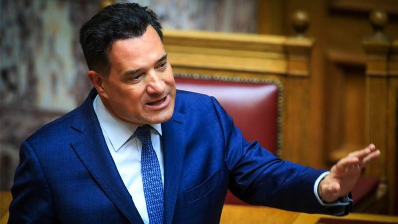 Πόθεν έσχες Γεωργιάδη: Χρωστά μισό εκατ. ευρώ – Διπλασιάστηκαν τα εισοδήματα του / Ο Μητσοτάκης πούλησε ομόλογο αντί μισού εκατ. ευρώ – 26 ακίνητα και καταθέσεις που αγγίζουν τα 600.000 ευρώ