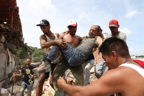 Σεισμός στη Βενεζουέλα: Στους 589 οι νεκροί – Μάχη με τον χρόνο για χιλιάδες αγνοούμενους [εικόνες – βίντεο]