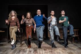 «Δύο ή τρία πράγματα που ξέρω γι’ αυτόν» - του Ανέστη Αζά ||| ΤΕΛΕΥΤΑΙΟΣ ΜΗΝΑΣ ΠΑΡΑΣΤΑΣΕΩΝ