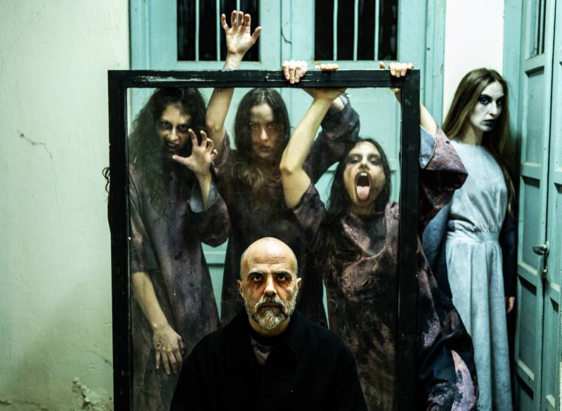 "Χλιμίντρισμα" του Μάριου Ποντίκα σε σκηνοθεσία Δημήτρη Τσιάμη, από 7 εως και 31 Μαίου στο BIOS