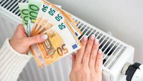 Στο 1,55 ευρώ το πετρέλαιο θέρμανσης, 40 λεπτά η συνολική επιδότηση – Όλα τα μέτρα για τα καύσιμα