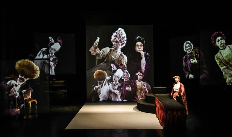 ΠΑΡΑΤΑΣΗ ΜΕ 6 ΕΠΙΠΛΕΟΝ ΠΑΡΑΣΤΑΣΕΙΣ | | "ΤΟ ΠΟΡΤΡΕΤΟ ΤΟΥ ΝΤΟΡΙΑΝ ΓΚΡΕΙ" του Όσκαρ Ουάιλντ, στη βραβευμένη εκδοχή του Kip Williams | Σκην. Δημήτρης Αγιοπετρίτης Μπογδάνος Με τη Νάντια Κοντογεώργη | Θέατρο Πορεία