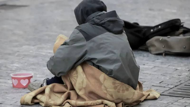 Eurostat: Στην 4η θέση η Ελλάδα ως προς τον κίνδυνο παιδικής φτώχειας
