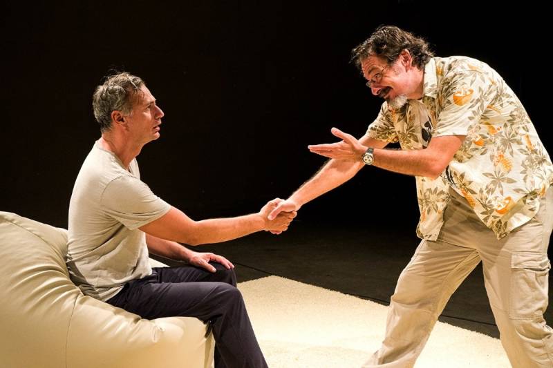 Metropolitan | "Να σου πω μια ιστορία" του Χόρχε Μπουκάι σε διασκευή-σκηνοθεσία Δημήτρη Πλειώνη