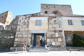 Το υπουργείο Πολιτισμού βάζει «ενοικιαστήριο» στο Γεντί Κουλέ, «υπέρτατη ασέβεια» καταγγέλλουν 300 πανεπιστημιακοί